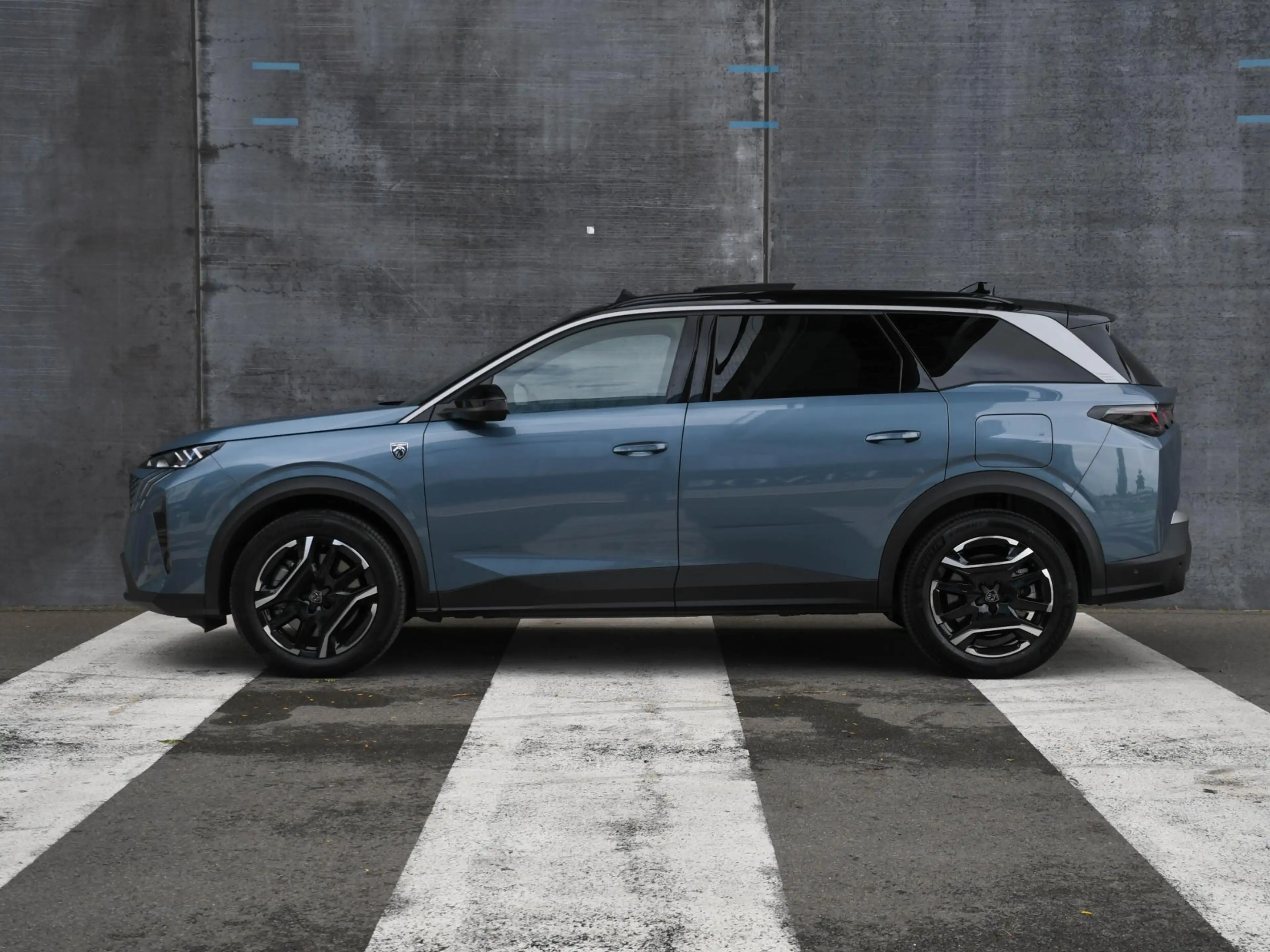 Peugeot 5008 GT 1.6 Plug-in Hybrid 195pk Automaat 7-Persoons PA — photo 3
