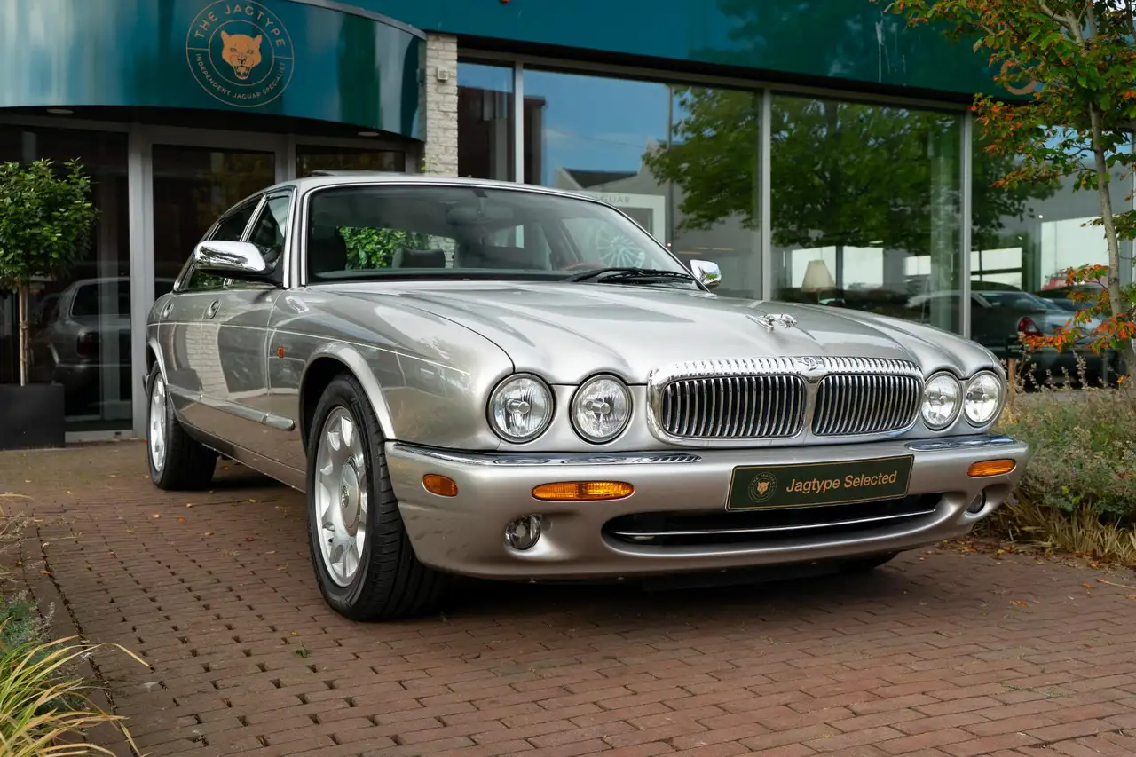 Daimler XJ Series V8 LWB Yountimer, foto 8