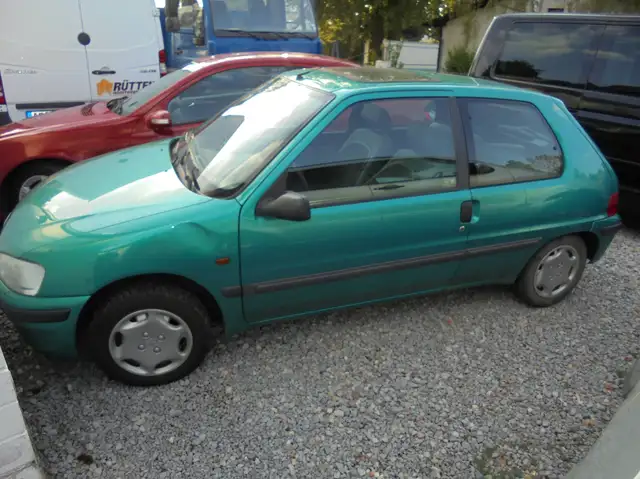 Peugeot 106