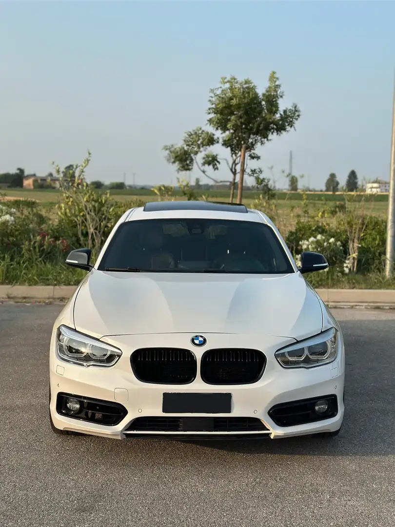 BMW 118 118d Sport 5p auto - 1