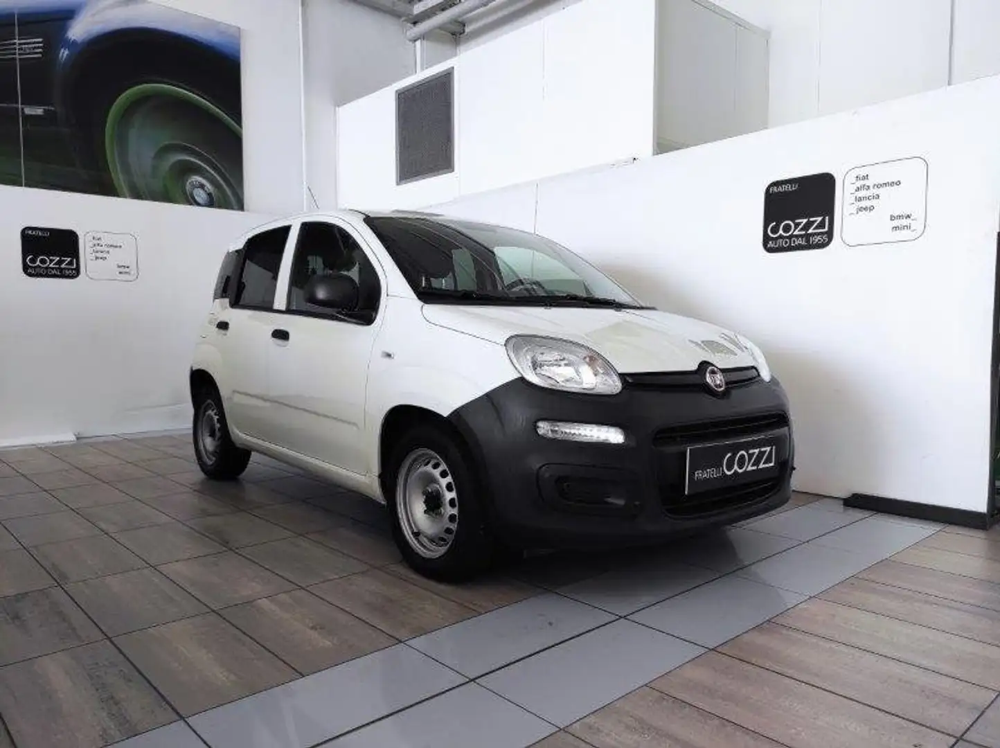 Fiat Panda 1.0 GSE S&S Hybrid Pop Van 2 posti Blanco - 1