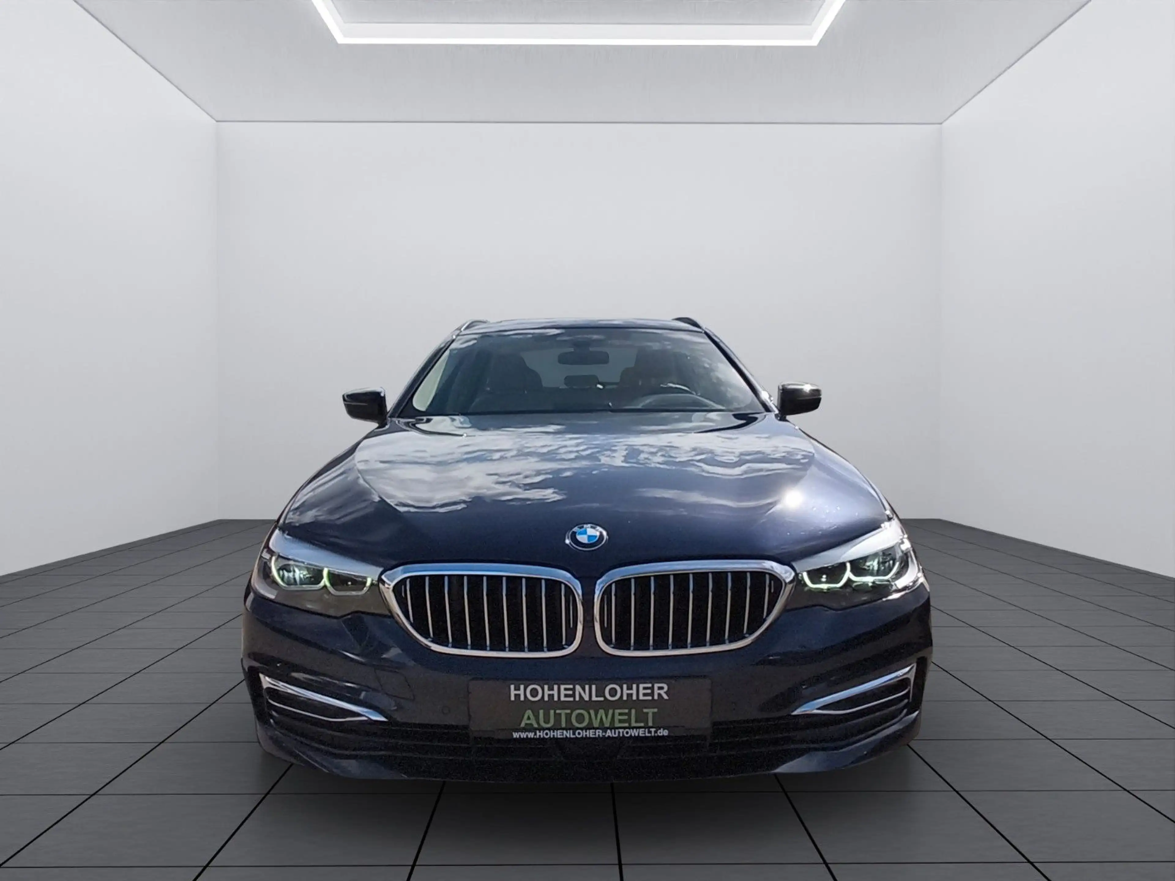 BMW 530 5 Touring 530 d Luxury Line *RFK *NAVI *SHZ — photo 10