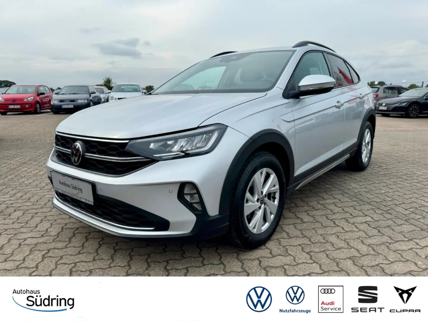 Volkswagen Taigo 1,0 TSI Life LED ACC AppConnect PDCv+h Silber - 1