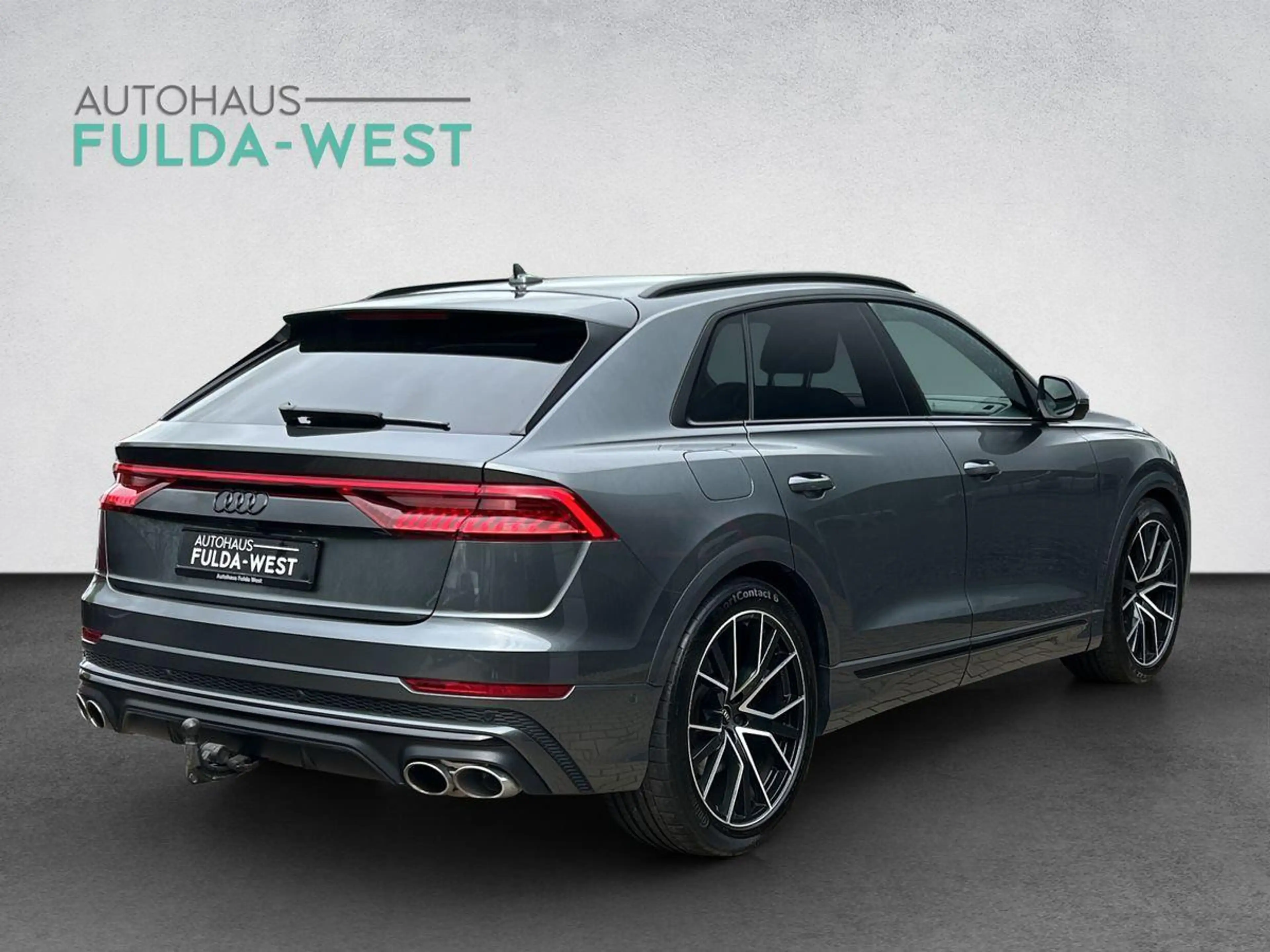Audi SQ8 4.0TFSI Matrix B&O HuD Standheiz. AHK Alu22" — photo 5