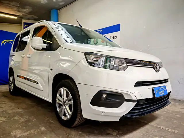 Toyota Proace City 7 Posti Verso 1.5 D Executive