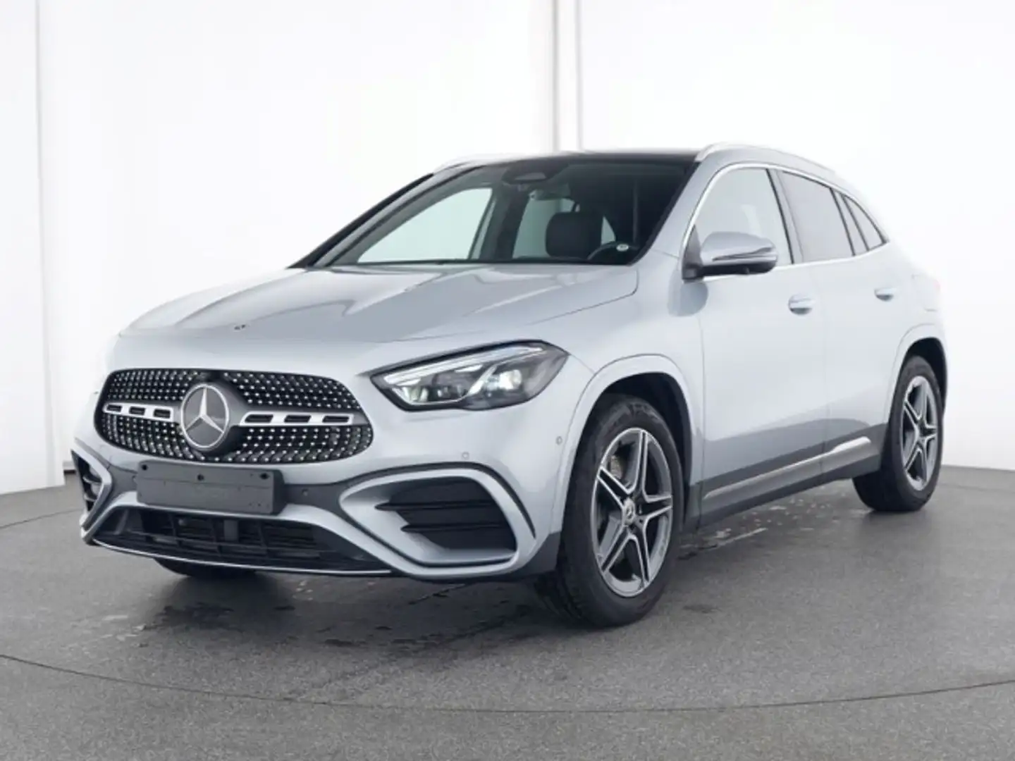 Mercedes-Benz GLA 250 4Matic AMG Line Premium+ FAP Leder AHK Zilver - 2