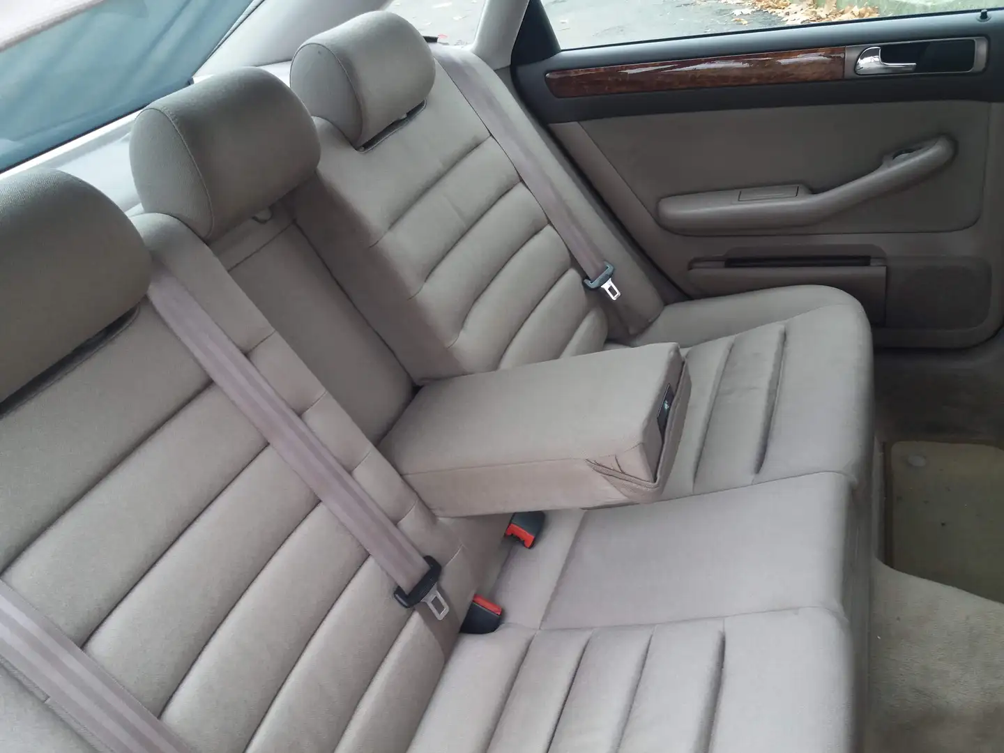 Audi A6 A6 2.5TDI Tiptronic 5vel. - 1