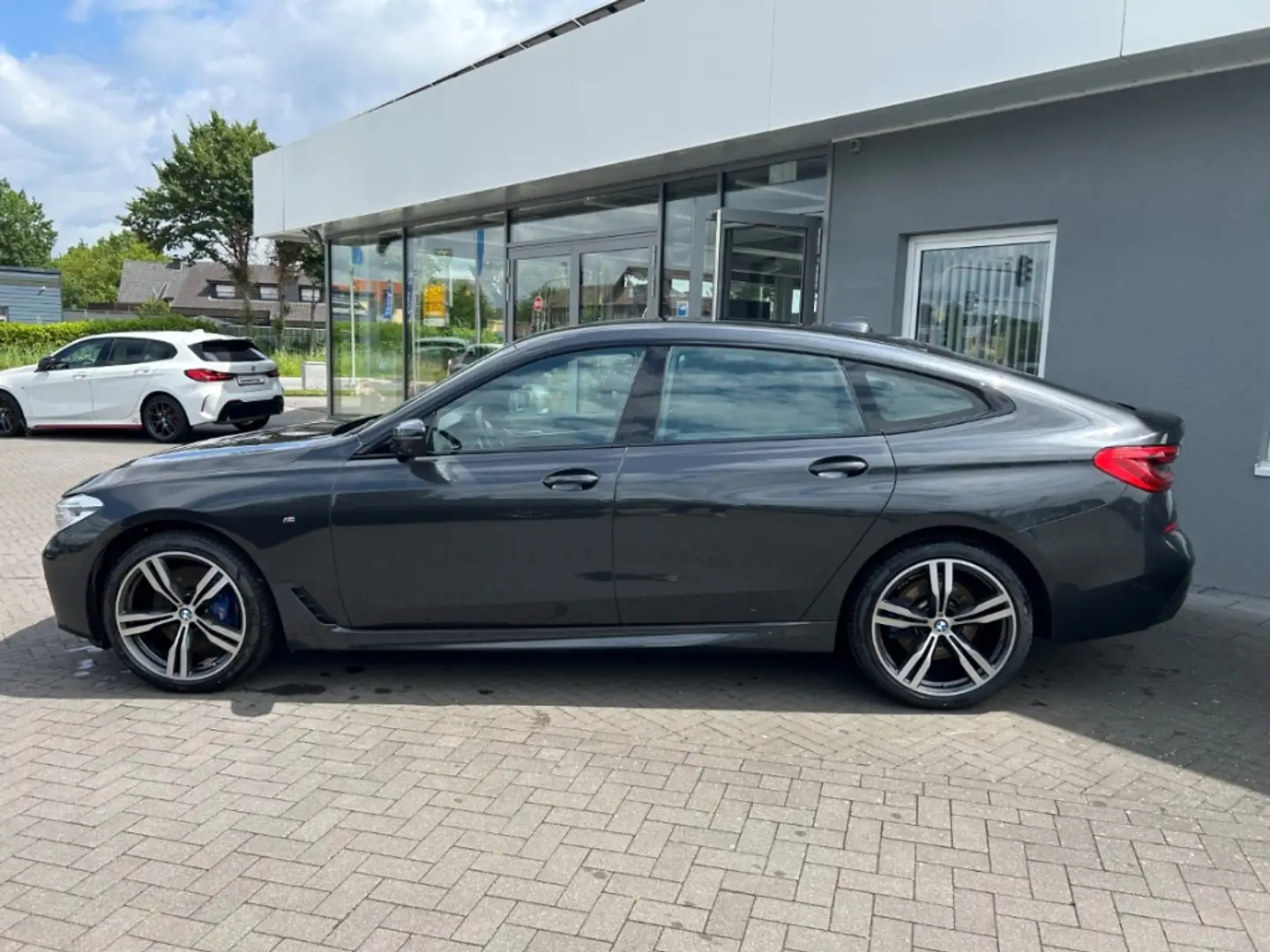 BMW 640 Gran Turismo d Allrad M Sport Komfortsitze Grau - 2