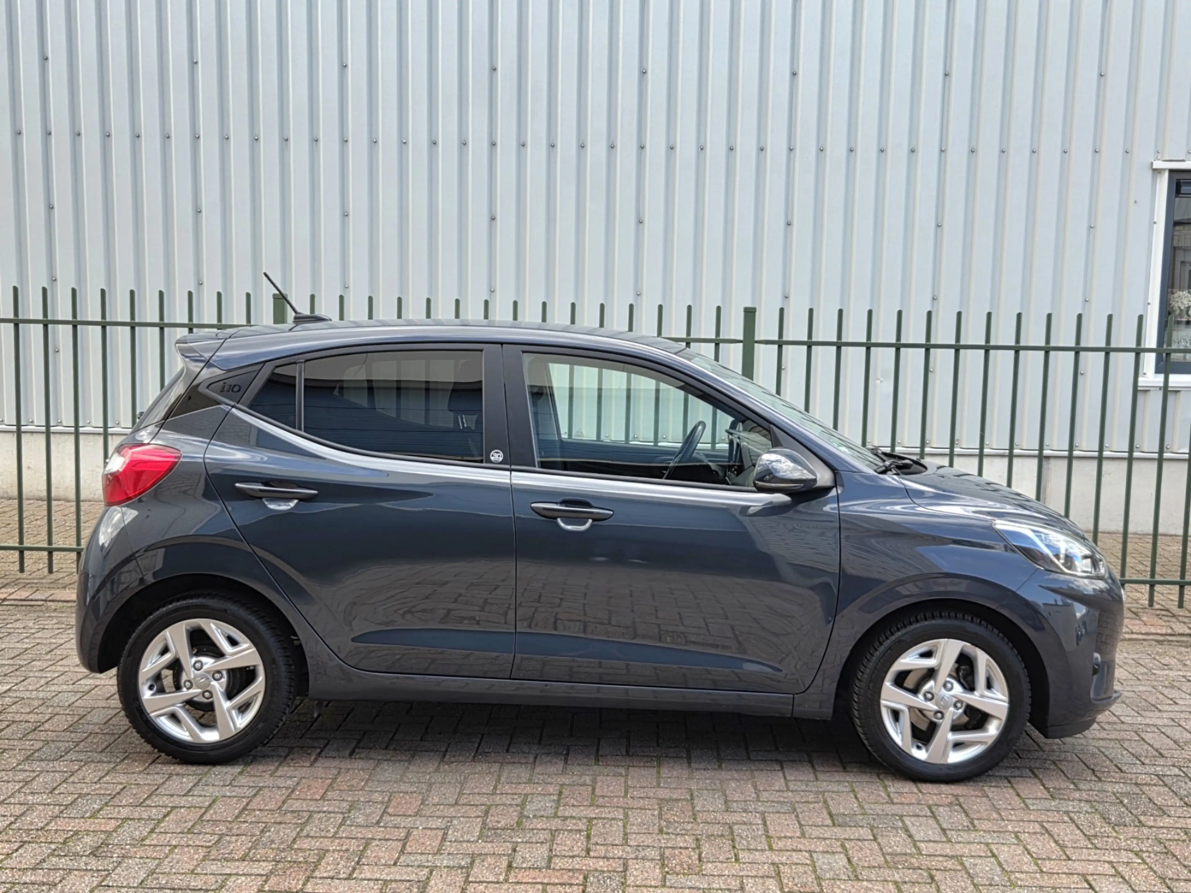 Hyundai i10 1.0 Edition 30 Airco-Cruise-Caplay/Android-Led — photo 11