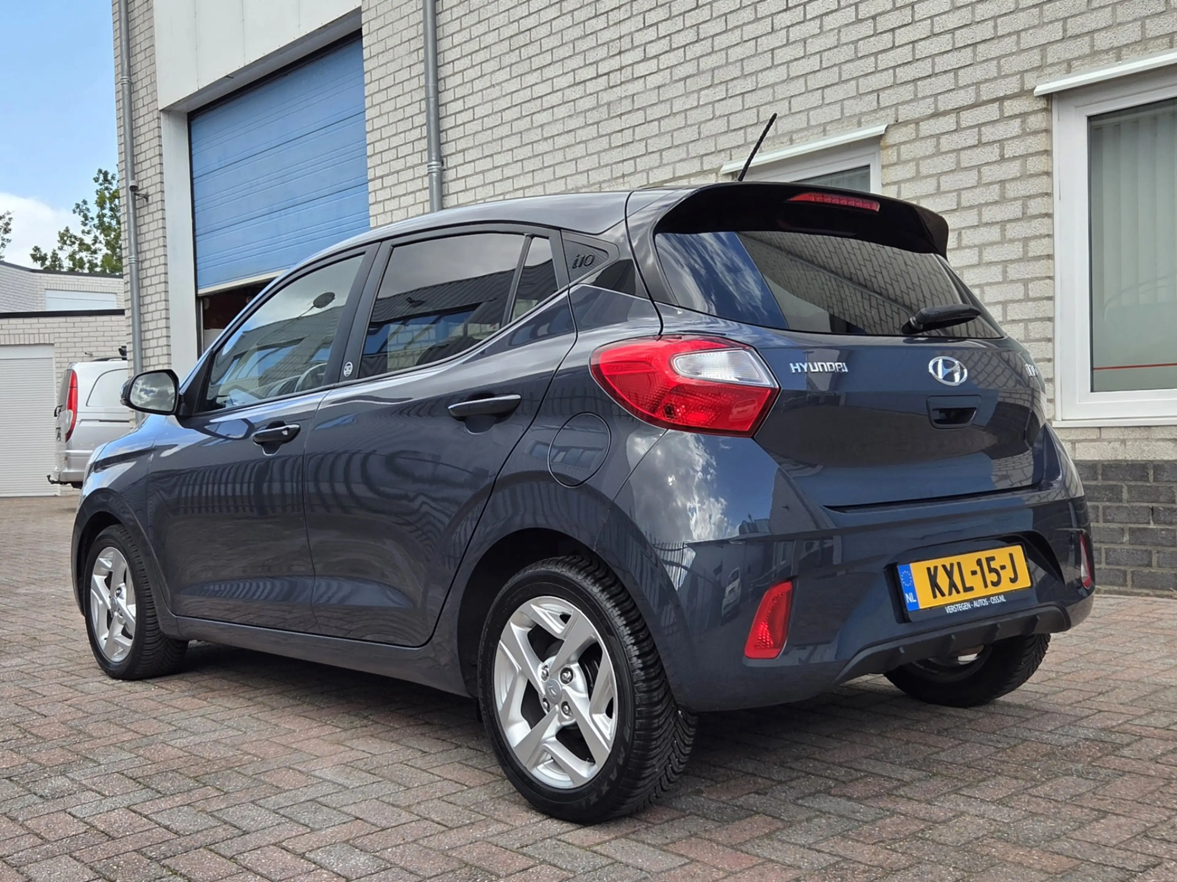 Hyundai i10 1.0 Edition 30 Airco-Cruise-Caplay/Android-Led — photo 3