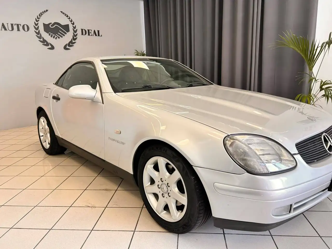 Mercedes-Benz SLK 200 Roadster Kompressor | RESTAURATA | ASI | 151.000 KM, foto 12
