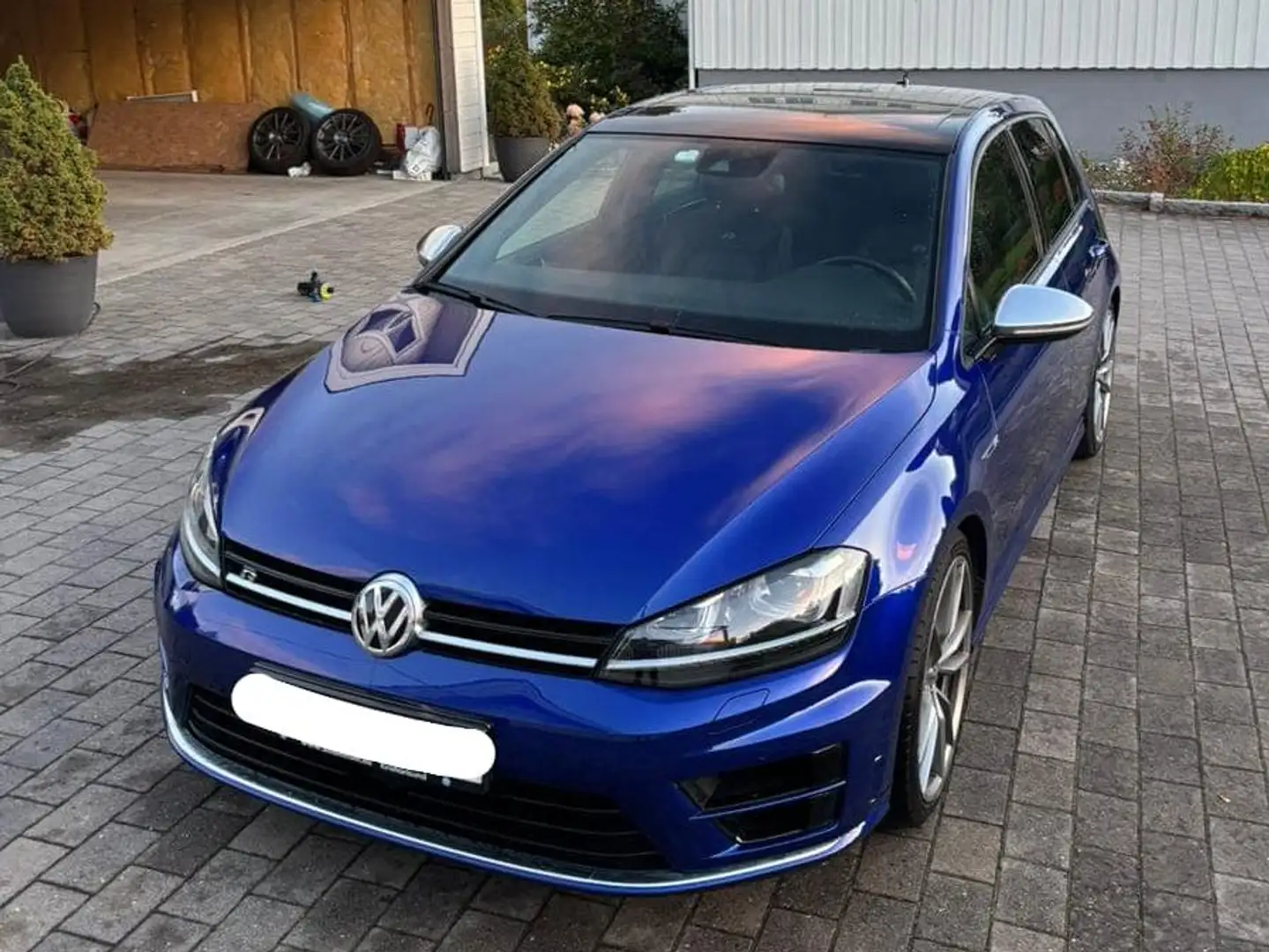 Volkswagen Golf Golf R 2,0 TSI DSG R Blau - 2