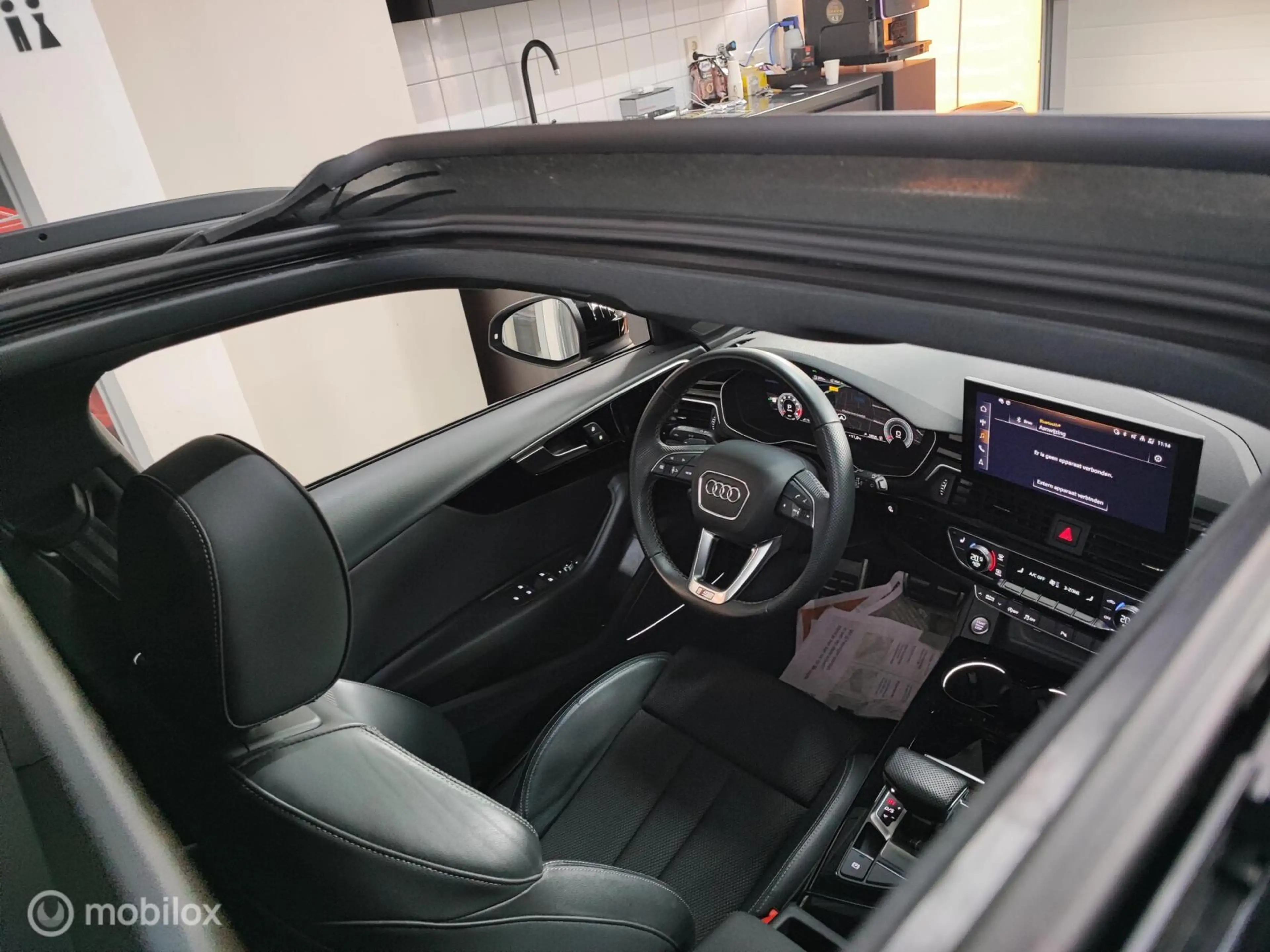 Audi A4 Avant 45 TFSI QUATTRO S-TRONIC 265PK PANO MATRIX V — photo 21