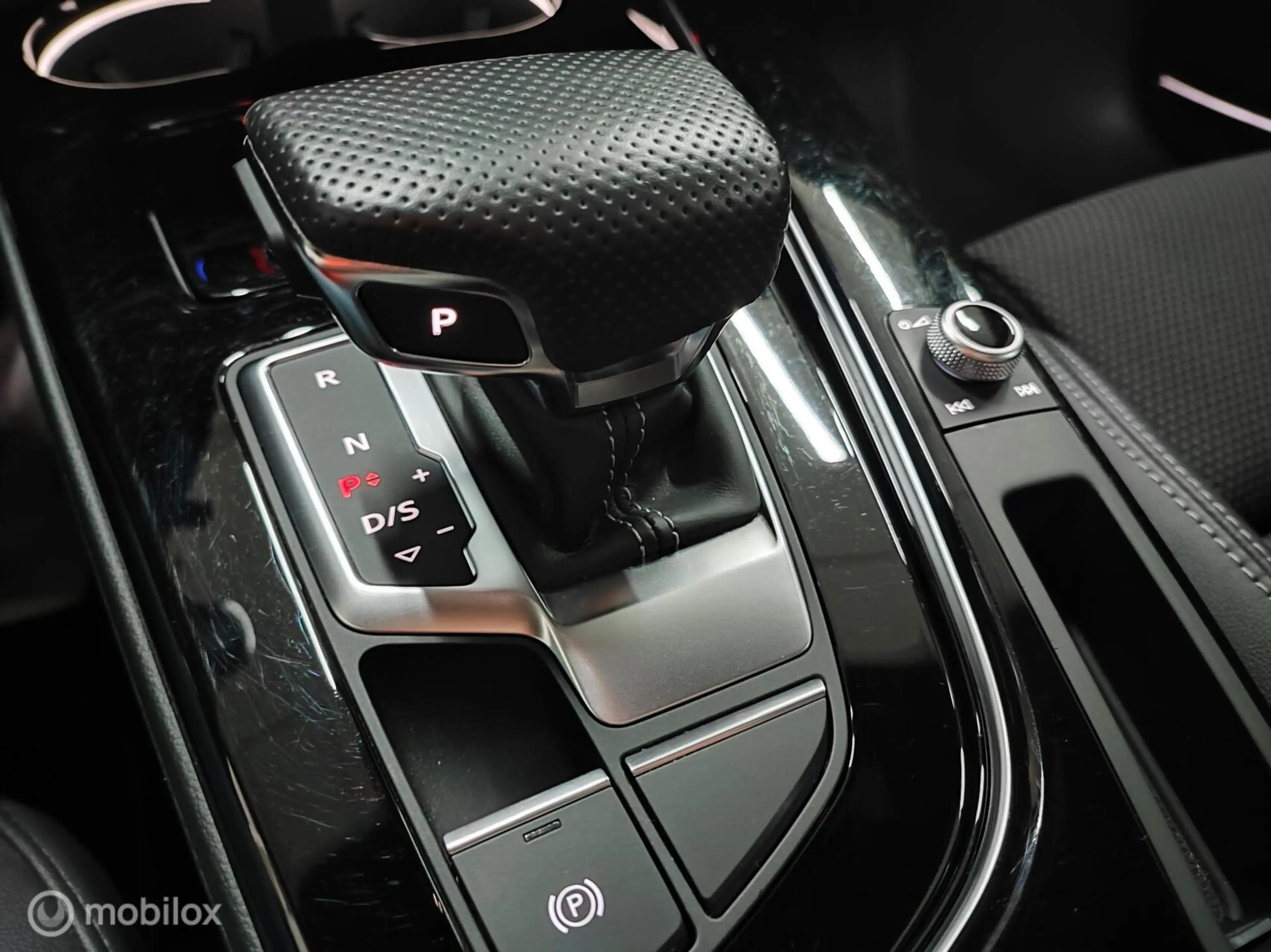 Audi A4 Avant 45 TFSI QUATTRO S-TRONIC 265PK PANO MATRIX V — photo 48