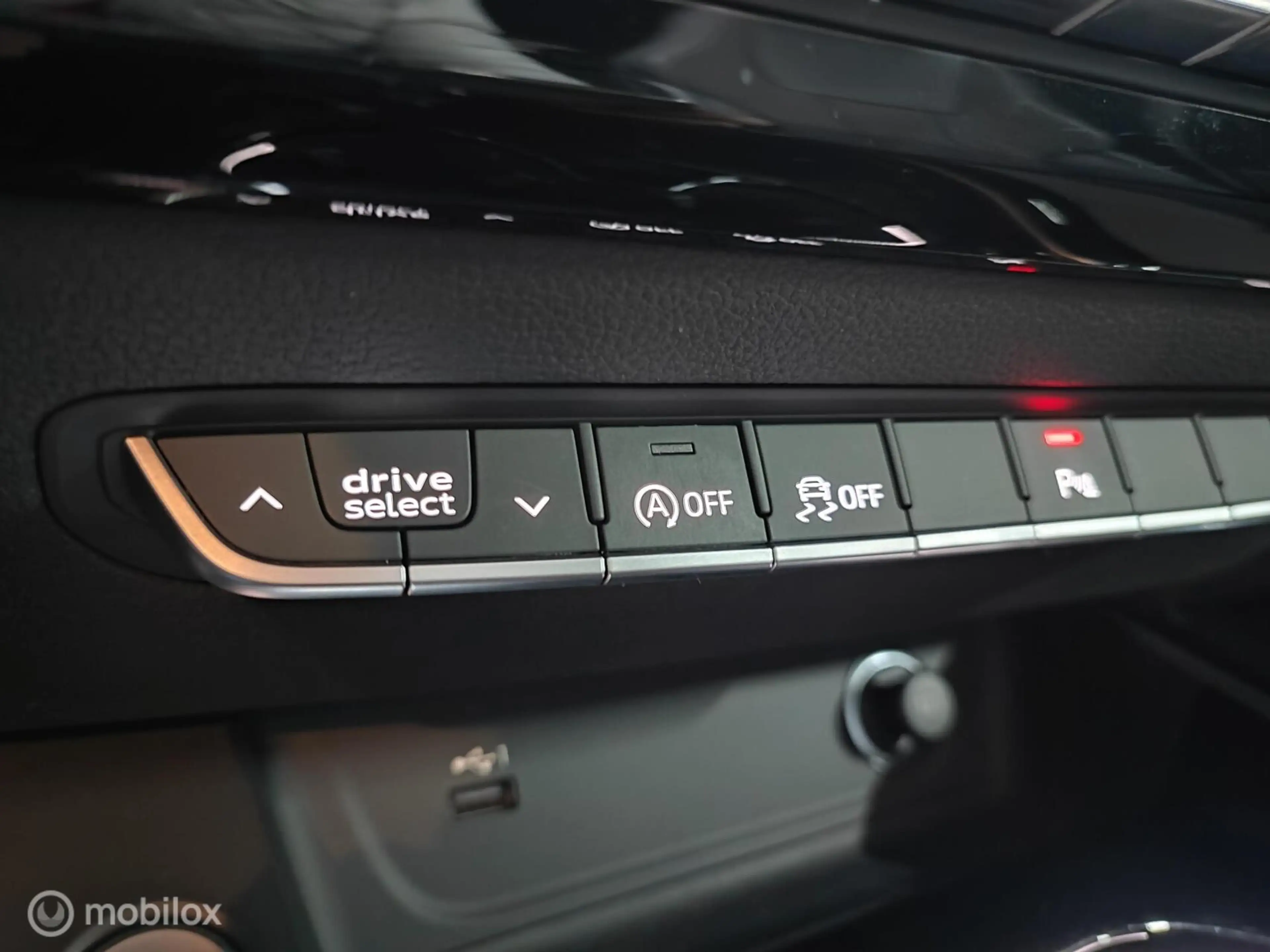 Audi A4 Avant 45 TFSI QUATTRO S-TRONIC 265PK PANO MATRIX V — photo 20