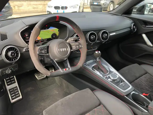 Audi TT view 8