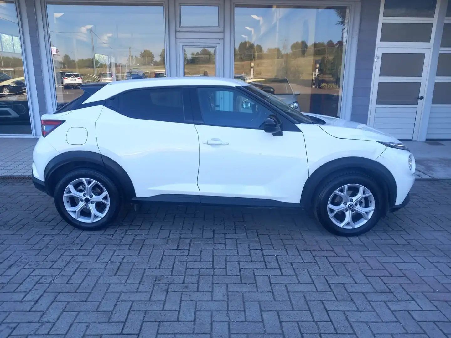 Nissan Juke 1.0 dig-t N-Connecta 114cv Blanc - 2