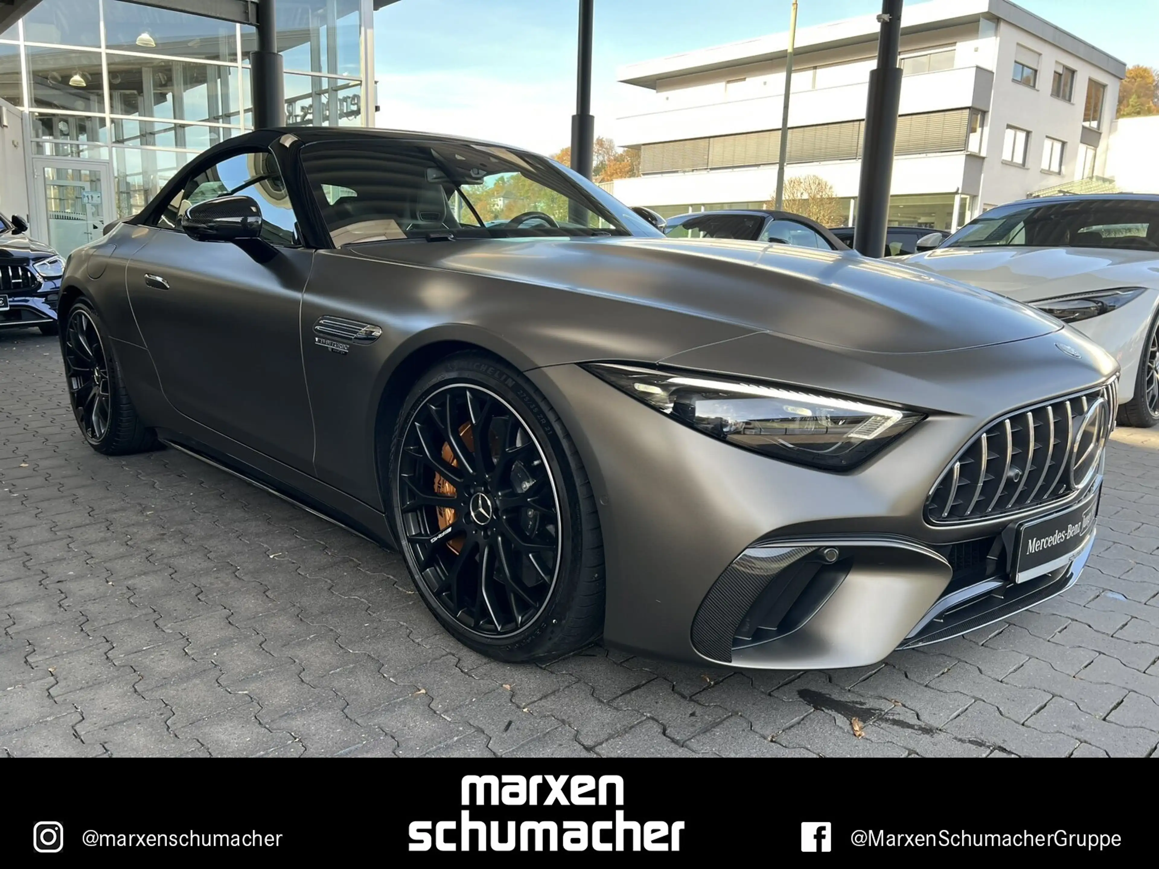 Mercedes-Benz SL 63 AMG AMG SL 63 4M+ Keramik+Carbon+PerfSitz+Lift+Magno — photo 3