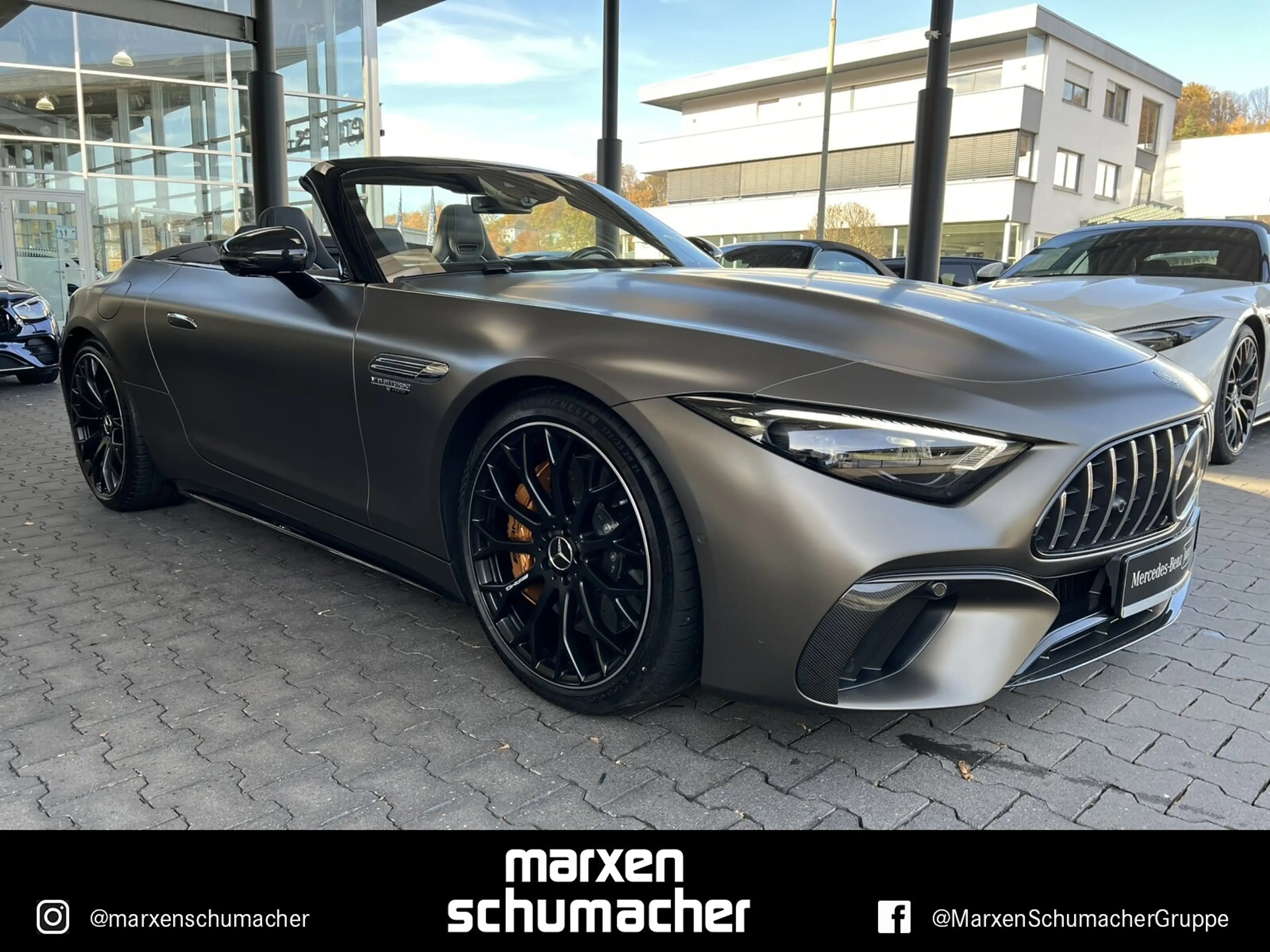Mercedes-Benz SL 63 AMG AMG SL 63 4M+ Keramik+Carbon+PerfSitz+Lift+Magno — photo 11