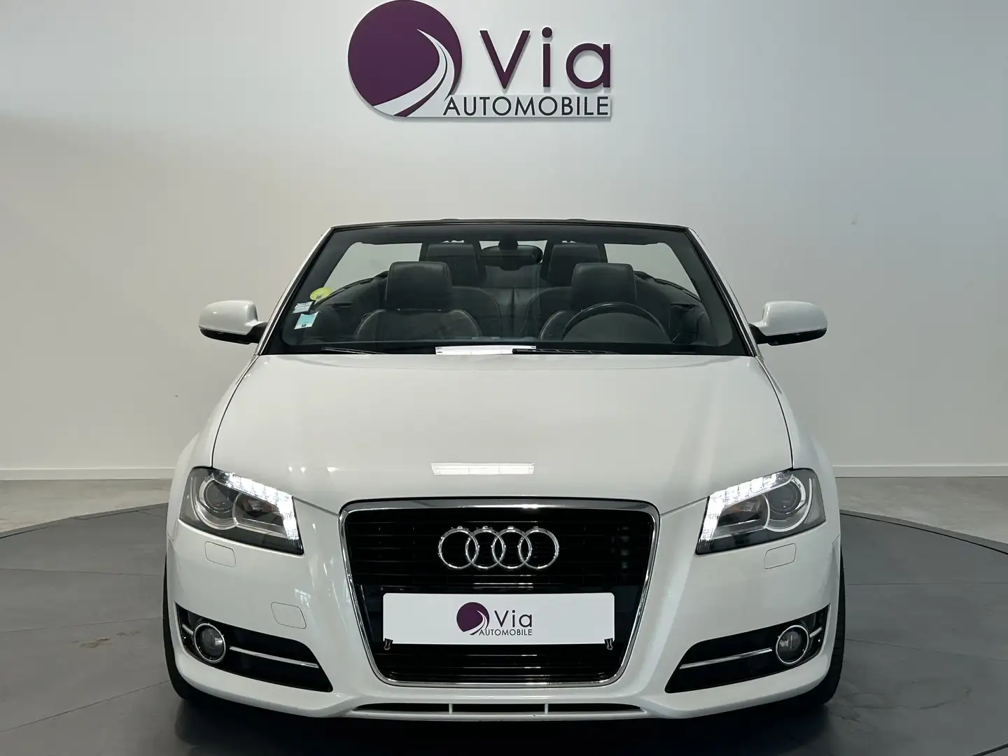 Audi Cabriolet 1.6 TDI 105 DPF S Line, Sieges chauffants Blanco - 2