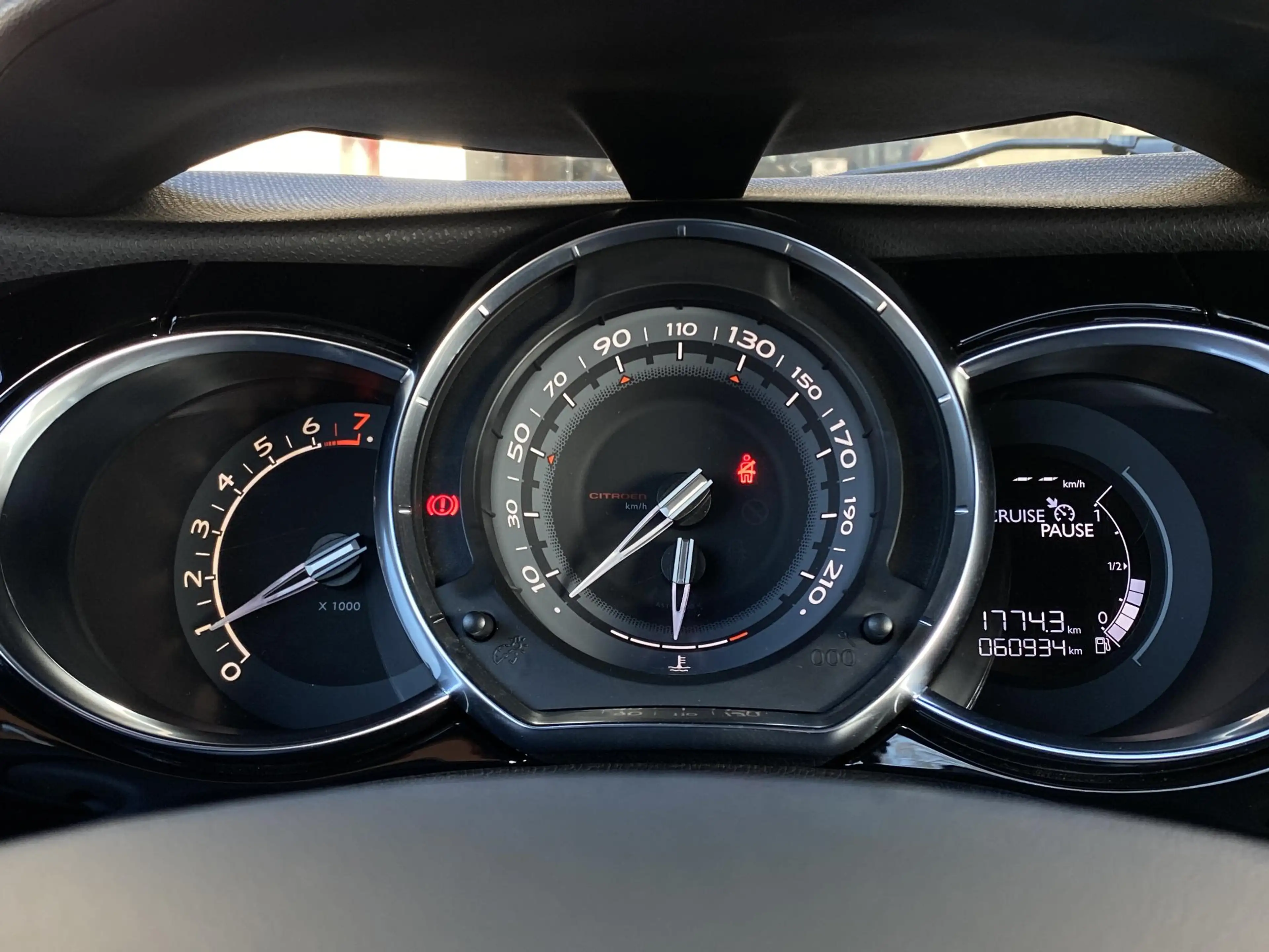 Citroen DS3 Cabrio 1.2 VTi Chic | Cruise Control | Airco | Boo — photo 15