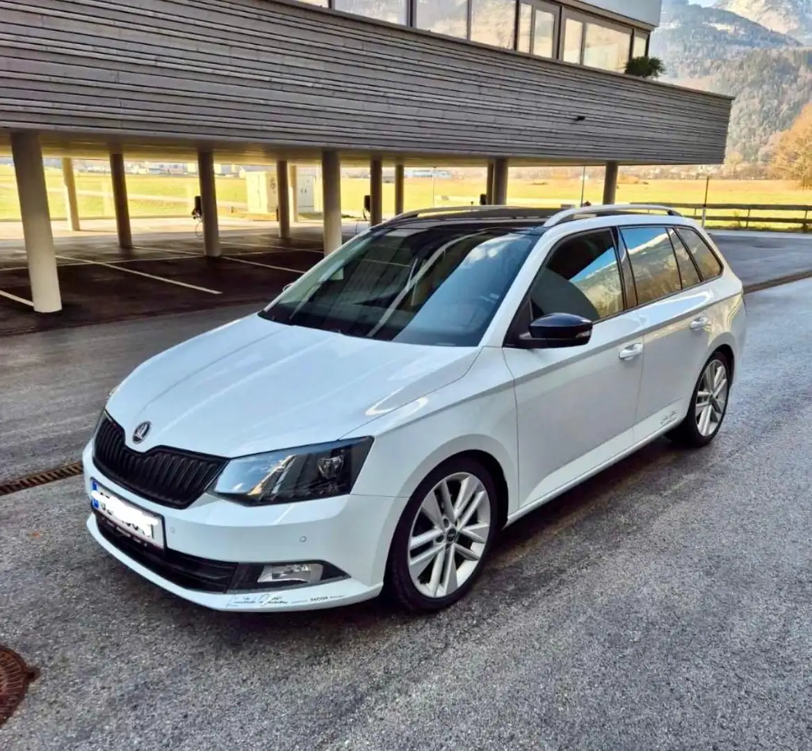 Skoda Fabia Combi 1.0 TSI DSG Scoutline - 1