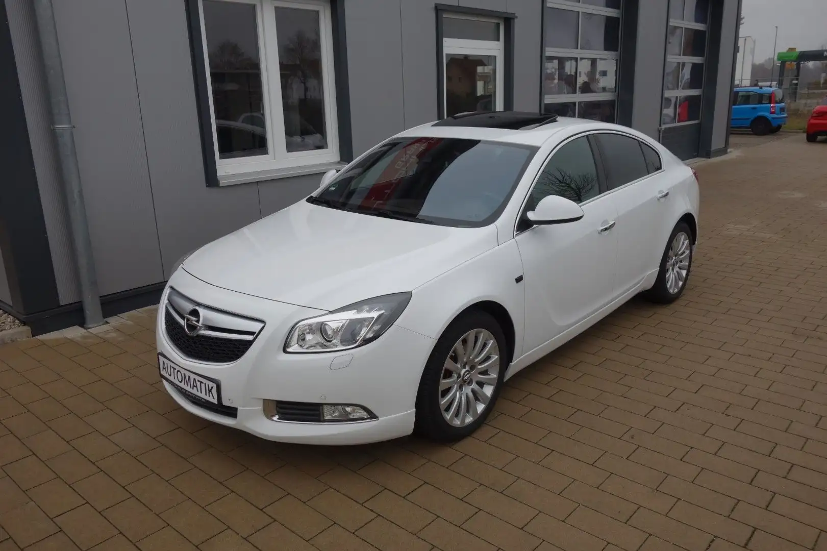 Opel Insignia OPC-Line 2.0 16V Turbo 4x4 Ahk/Shz/Pdc Blanc - 1