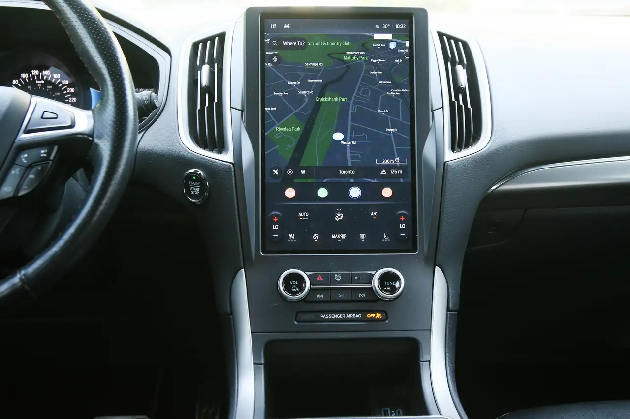 Ford Edge photo Ford Edge