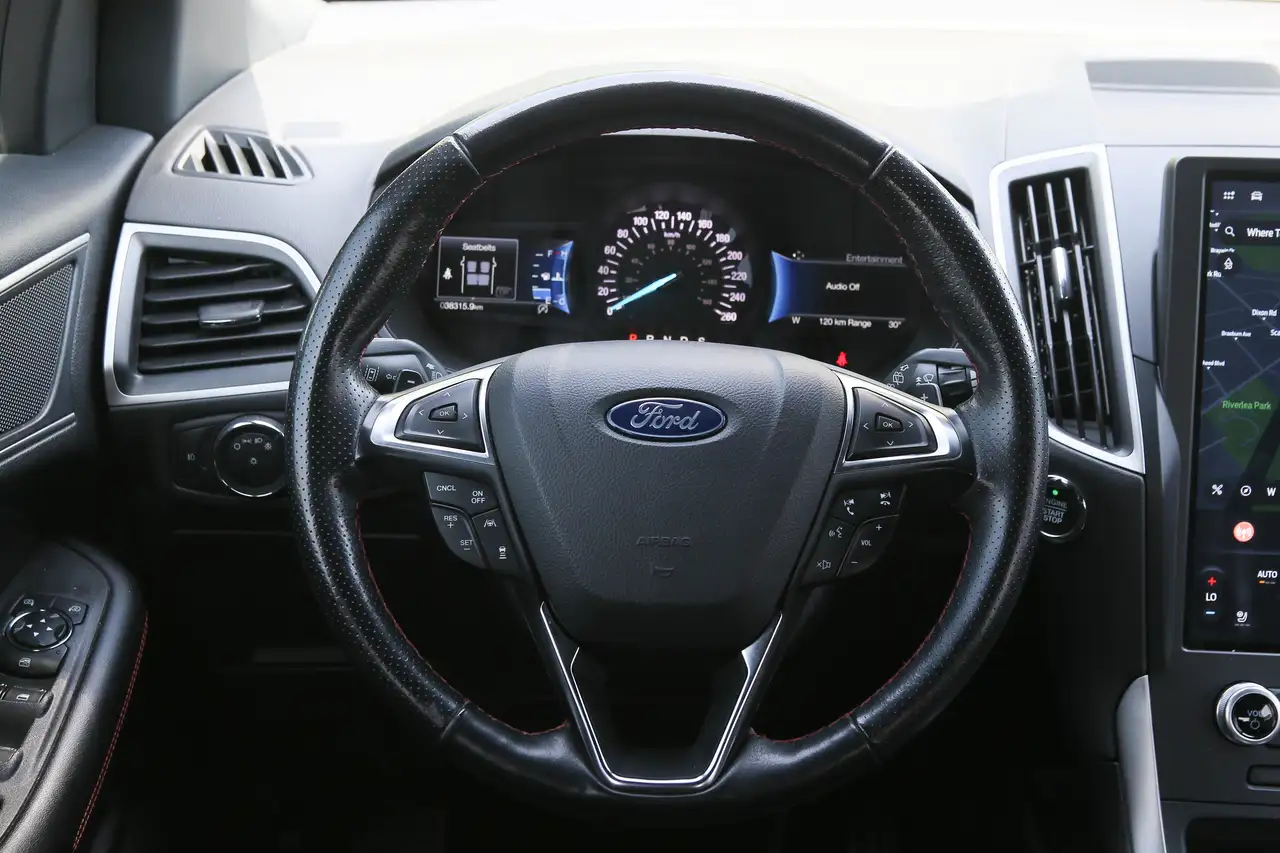 Ford Edge photo Ford Edge
