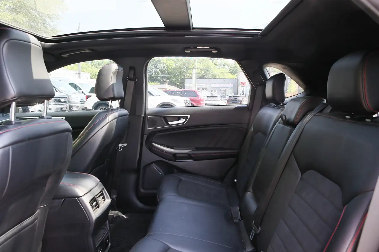Ford Edge photo Ford Edge