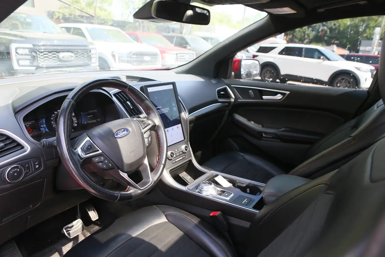 Ford Edge photo Ford Edge