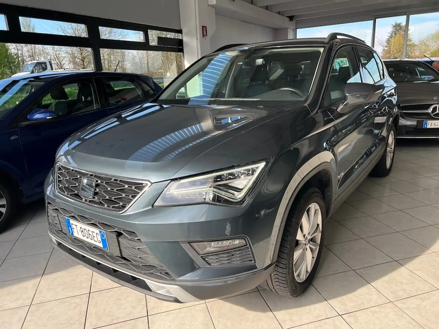 SEAT Ateca Ateca 1.0 tsi Style PREZZO VERO Grau - 1