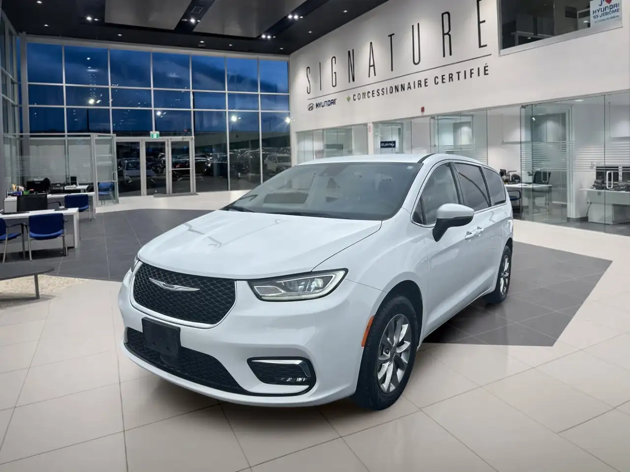 2023 Chrysler Pacifica
