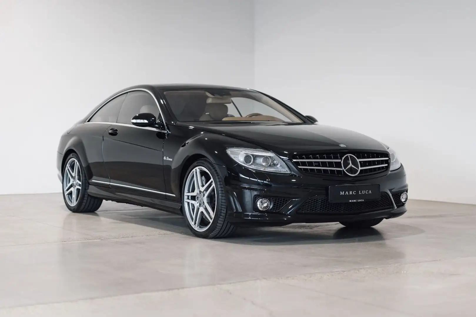 Mercedes-Benz CL 63 AMG Schwarz - 1