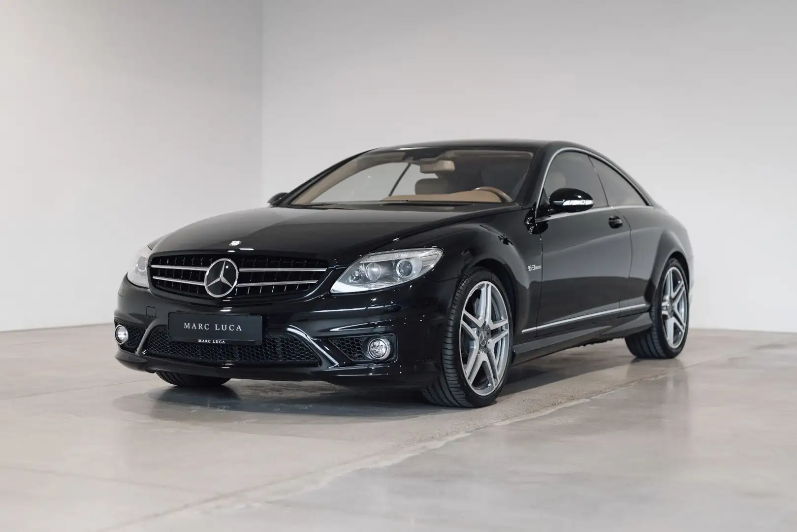 Mercedes-Benz CL 63 AMG Schwarz - 2
