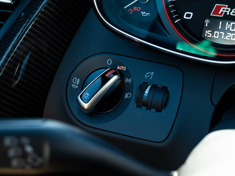 Audi R8 R8 5.2 V10 FSI | Manual gearbox! — photo 27