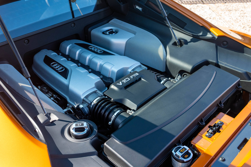 Audi R8 R8 5.2 V10 FSI | Manual gearbox! — photo 33