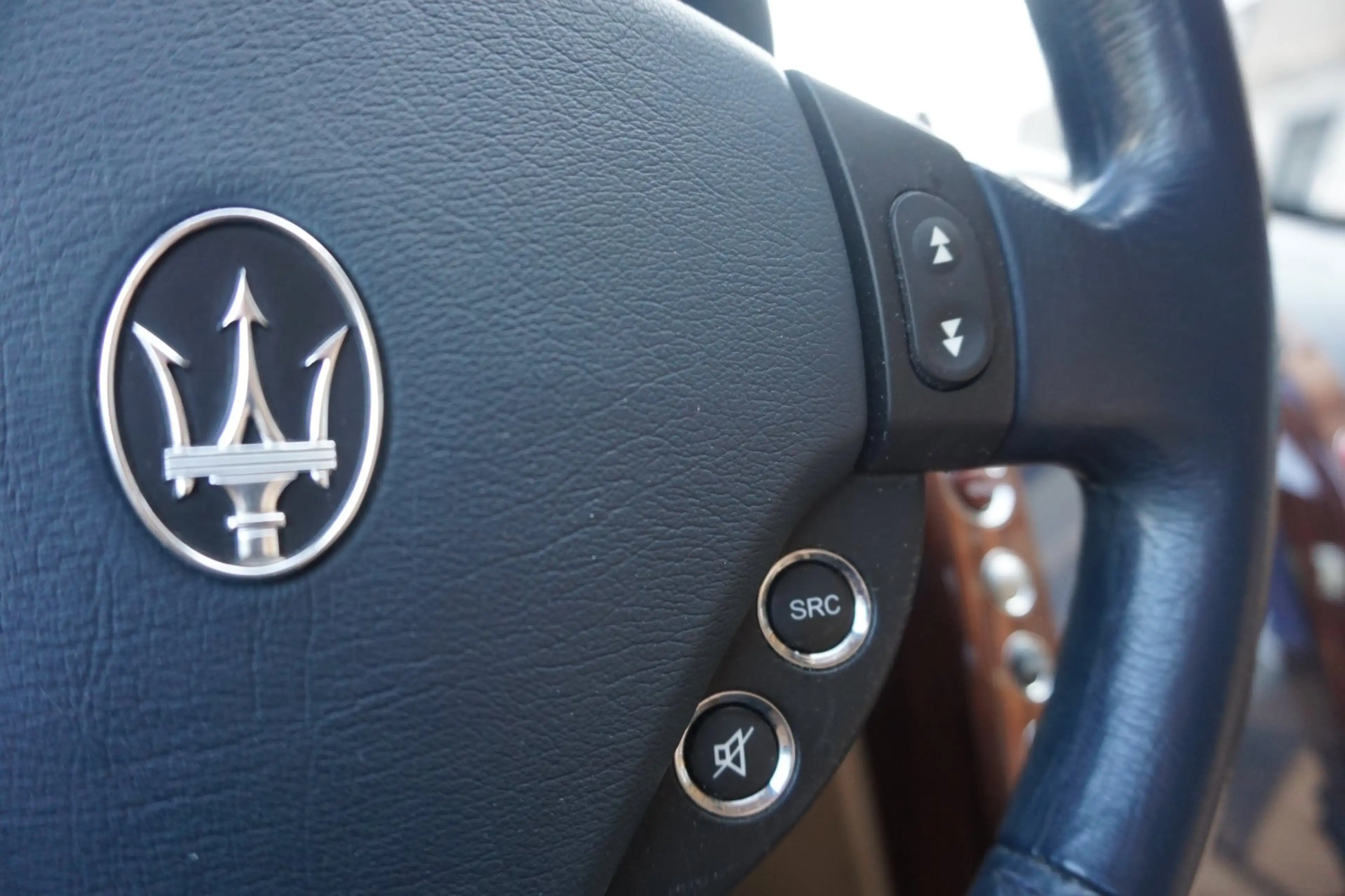 Maserati Quattroporte 4.2 Duo Select — photo 11