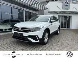 Volkswagen Tiguan Allspace 1.5 TSI Life 7 Sitze DSG AHK Navi ACC LED Sitzheiz