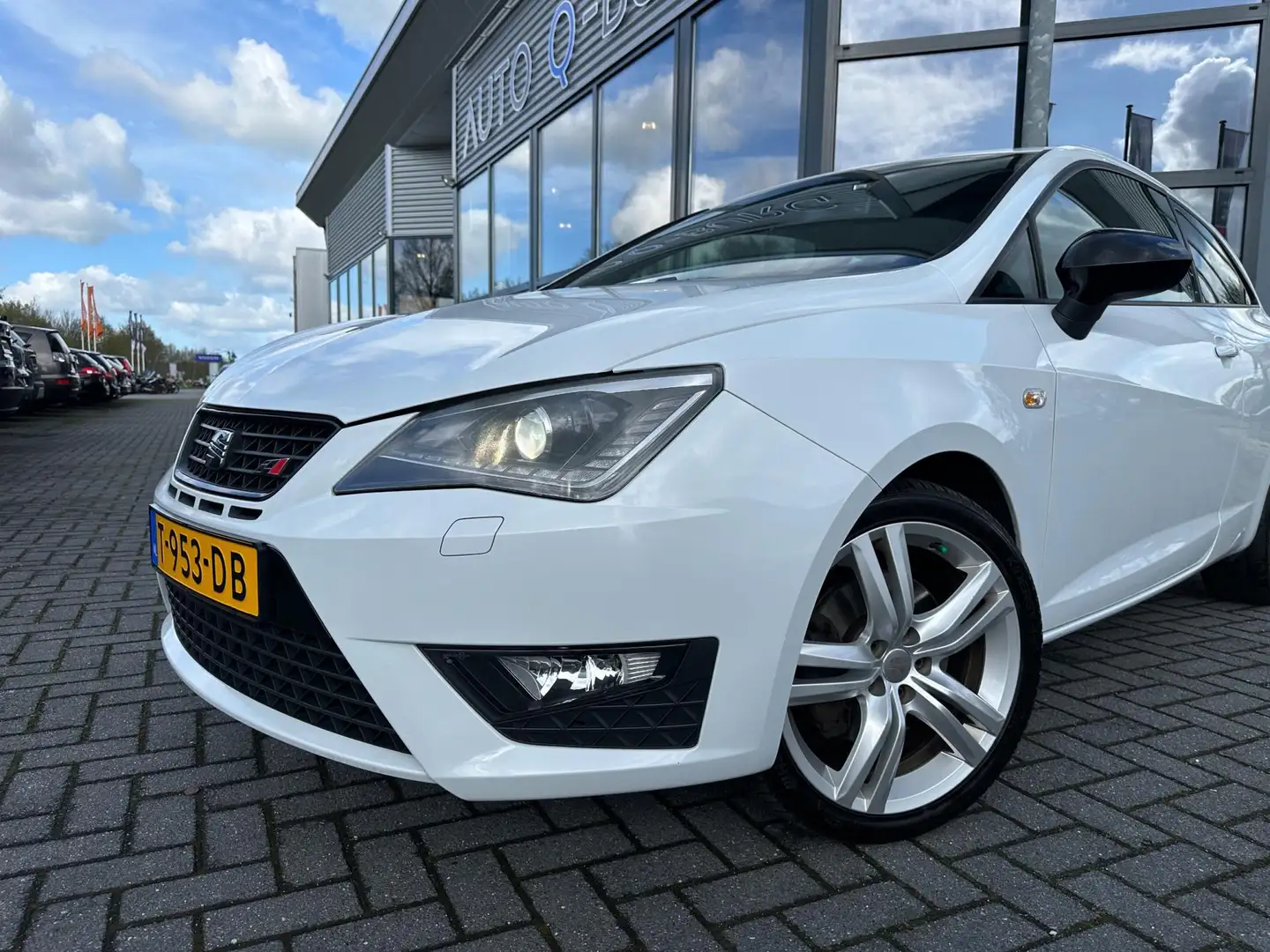 SEAT Ibiza SC 1.4 TSI Cupra 180PK | Leder | Xenon | Automaat Blanc - 2