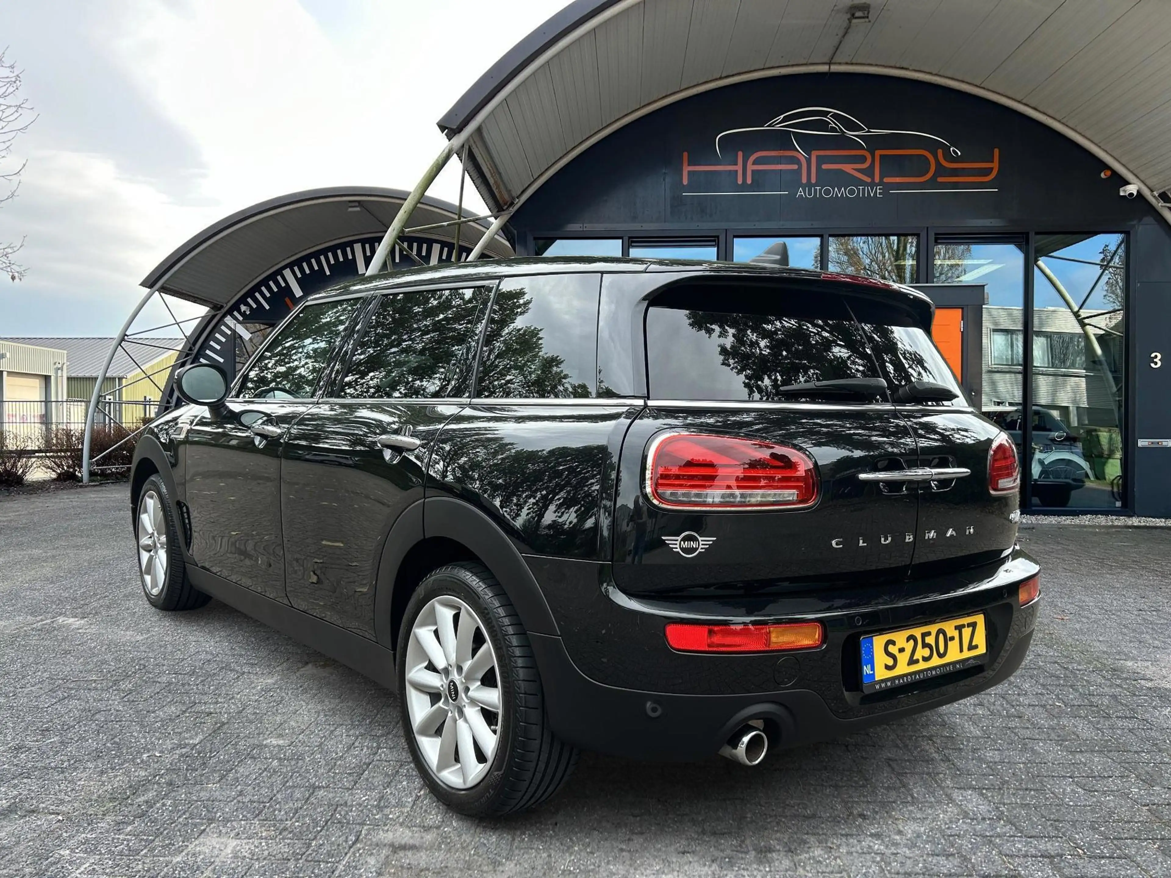MINI Cooper Clubman 1.5 Business Edition LED Sport Stoelen Camera 1e E — photo 8