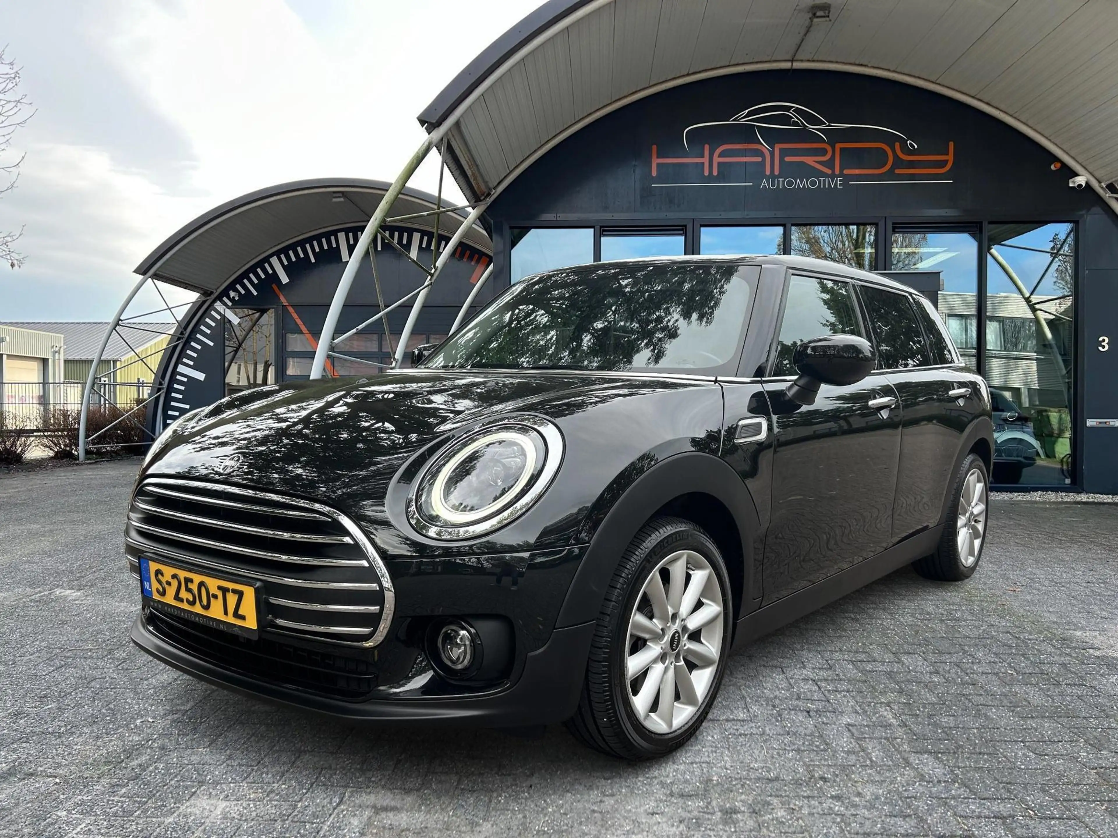 MINI Cooper Clubman 1.5 Business Edition LED Sport Stoelen Camera 1e E — photo 10