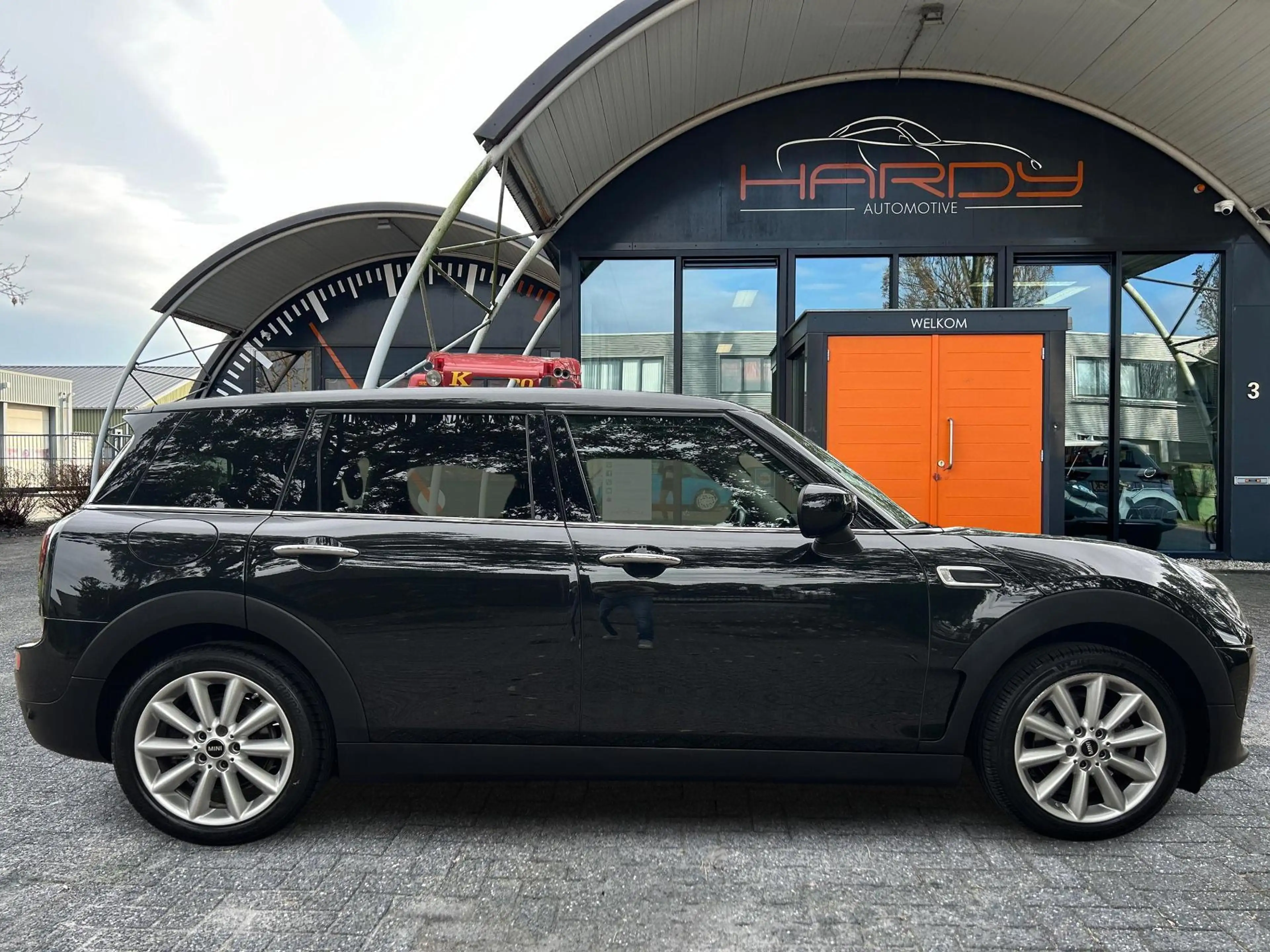 MINI Cooper Clubman 1.5 Business Edition LED Sport Stoelen Camera 1e E — photo 2