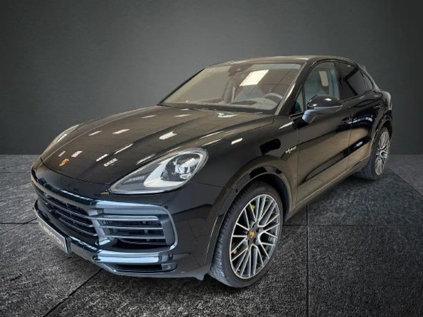 Porsche Cayenne Coupé 3.0 V6 E-Hybrid Platinum Edition +22"+ACC Zwart - 1