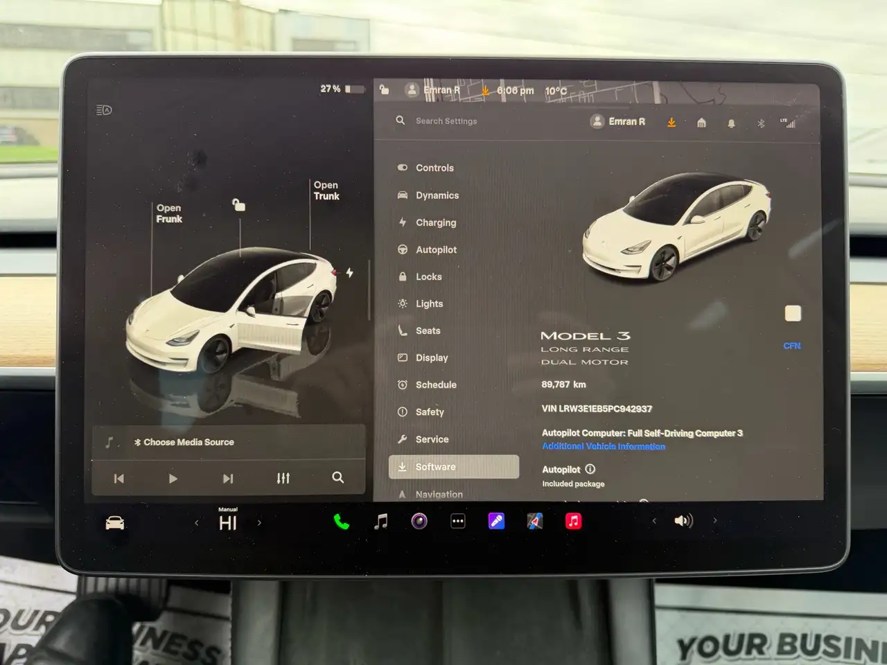 Tesla Model 3 снимка Tesla Model 3