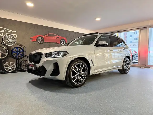 BMW X3 xDrive 20d *PANO*AHK*360*HEAD-UP*LHZ*SPZ*TOP PREIS