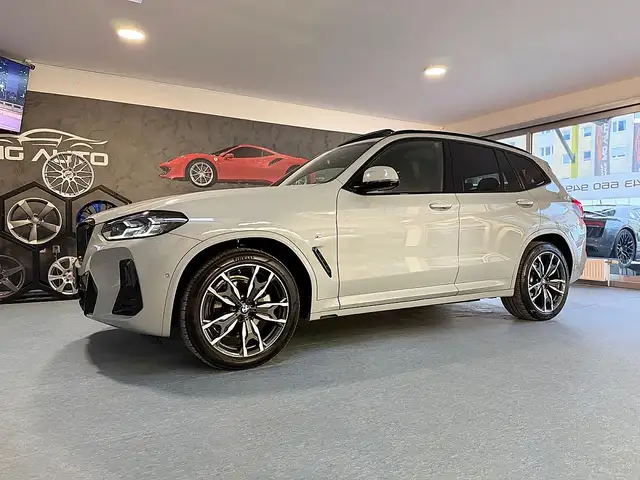 BMW X3 xDrive 20d *PANO*AHK*360*HEAD-UP*LHZ*SPZ*TOP PREIS Ansicht 3