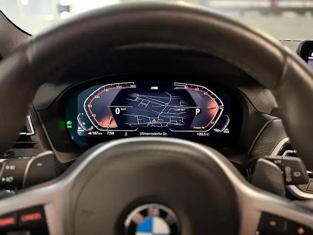 BMW X3 xDrive 20d *PANO*AHK*360*HEAD-UP*LHZ*SPZ*TOP PREIS Ansicht 44