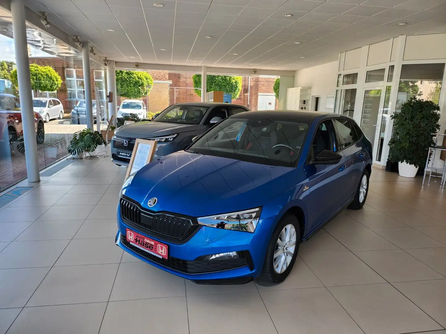Skoda Scala Monte Carlo 1,5 TSI, Pano, LED, SHZ, Tempo Azul - 1