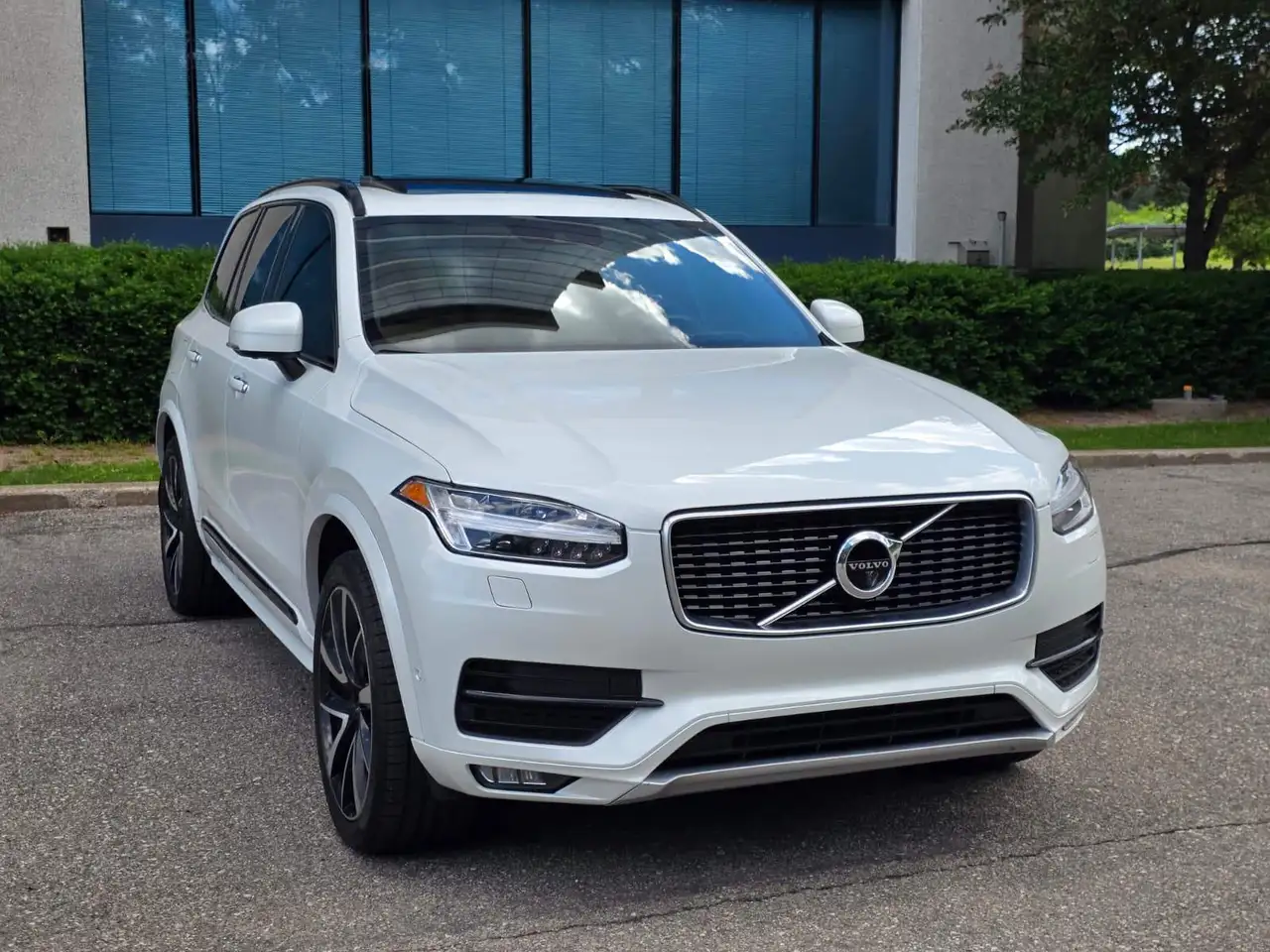 Volvo XC90 photo Volvo XC90